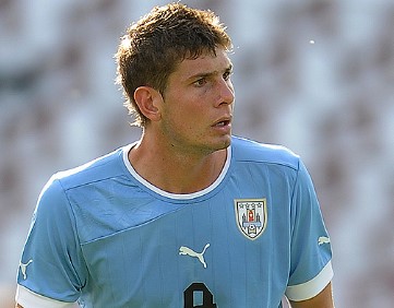 Cada vez más cerca Felipe Avenatti, el delantero que no pidió Aguirre 