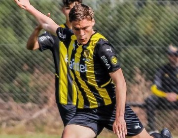 Otro juvenil que se va libre de Peñarol sin debutar en primera
