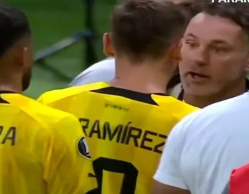 El jugador de Peñarol que discutió con Milito, el que le dio un abrazo y lo que dijo sobre los equipos uruguayos el DT de Atlético Mineiro