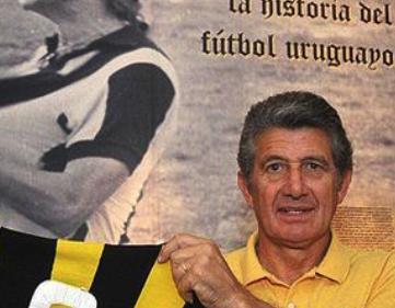 Morena fútbol y gloria: el homenaje que prepara Peñarol para su máximo ídolo