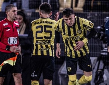 Germán Barbas y Tomás Olase tras debutar en Peñarol: Es una locura, un sueño