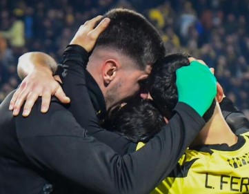 Peñarol 2-1 Rosario Central: mirá el doblete de Leo Fernández que puso al mirasol en octavos de la Libertadores