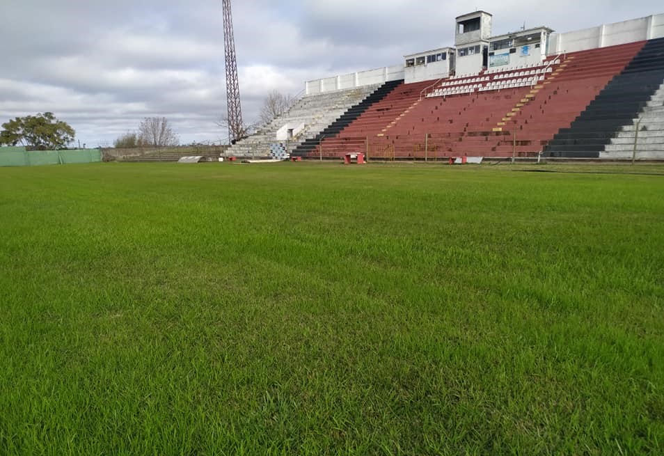 Estadio Ernesto Dickinson